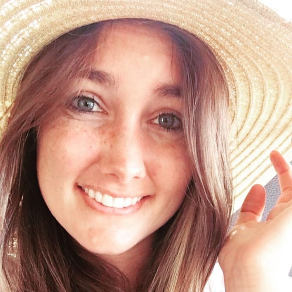 Meet your Posher, Whitney